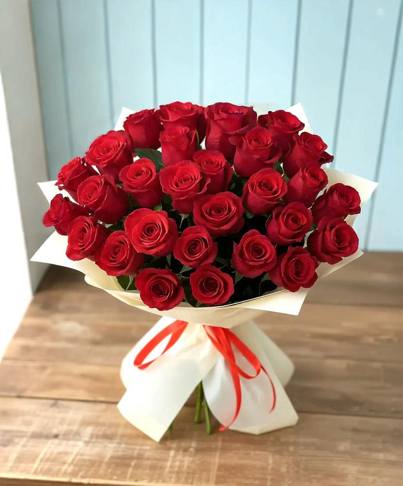 Букет 29 Красных роз в Александровское Томской области