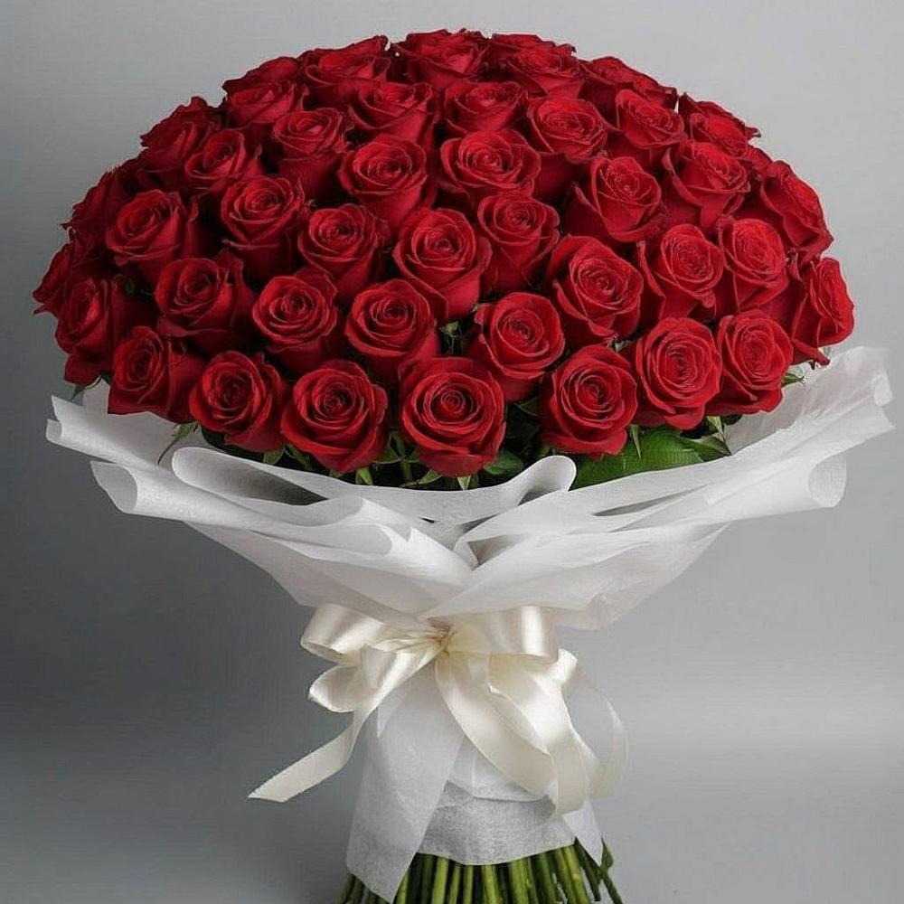 Букет 101 Красная роза Блэк Мэджик в Александровское Томской области