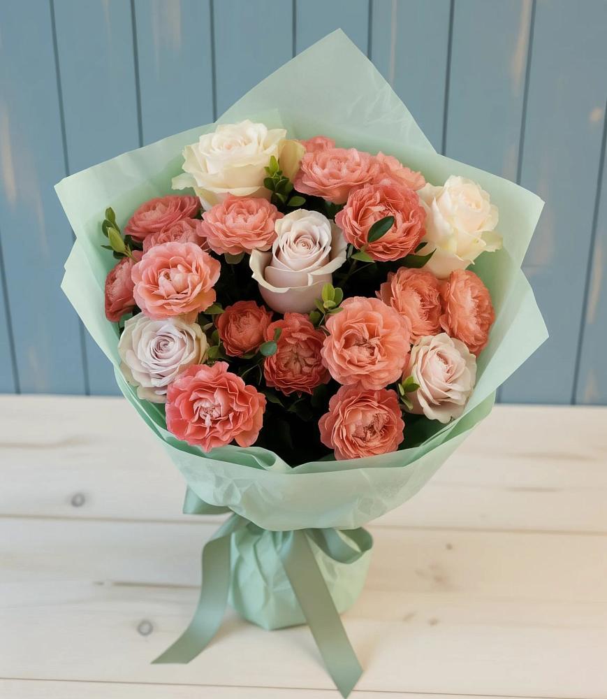 Букет цветов из: Розы в Александровское Томской области