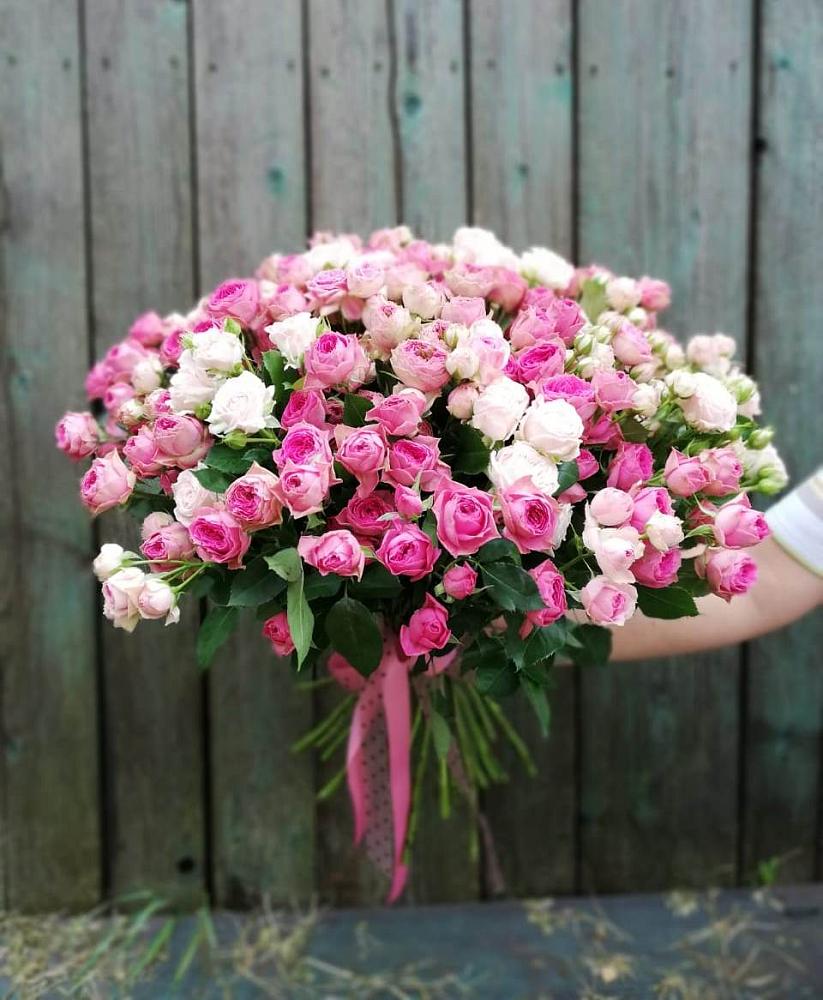 Букет Розовые кустовые розы Натали и Лав Лидия в Александровское Томской области