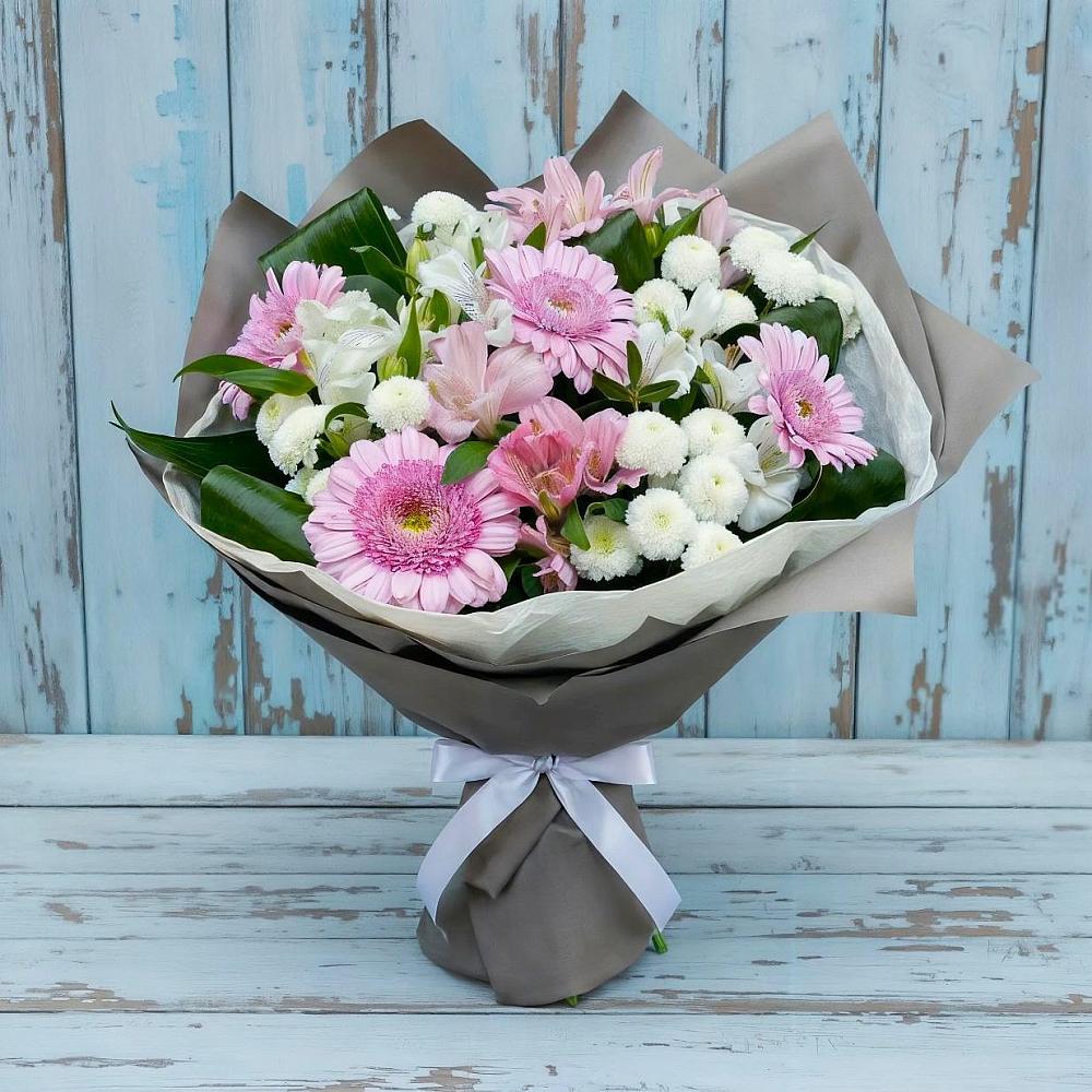 Букет цветов из: Герберы, Альстромерии и Хризантемы в Александровское Томской области