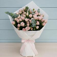 Букет цветов из:  Розы в Александровское Томской области