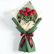 Букет цветов из:  Розы в Александровское Томской области