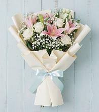 Букет цветов из:  Лилии в Александровское Томской области